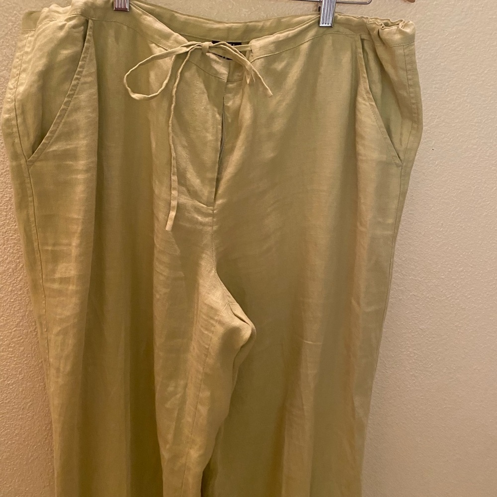 NWT, pale green drawstring pants LINEN, SFA,